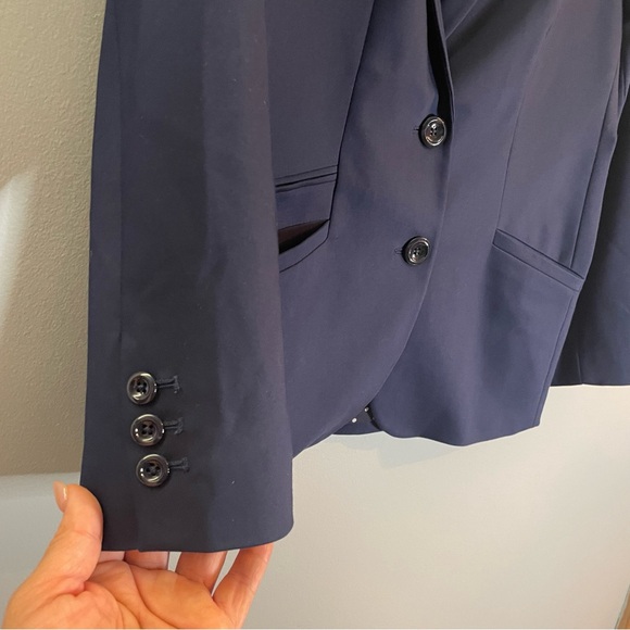 CHICO’S Women’s Navy Blue Blazer Jacket Polka Dot Lining SZ/1 - Picture 4 of 7